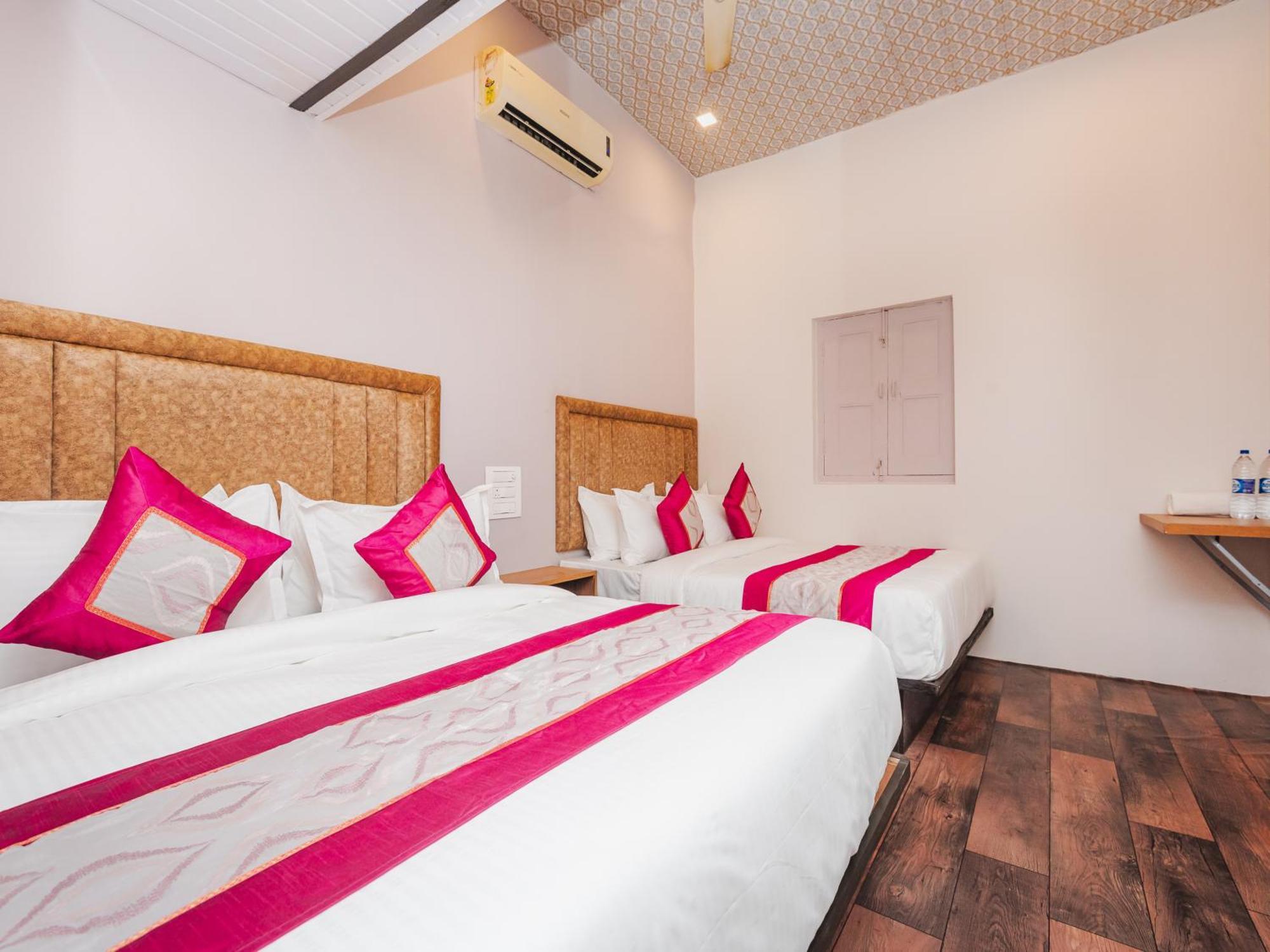 New Dormitory Afra Мумбаї Екстер'єр фото