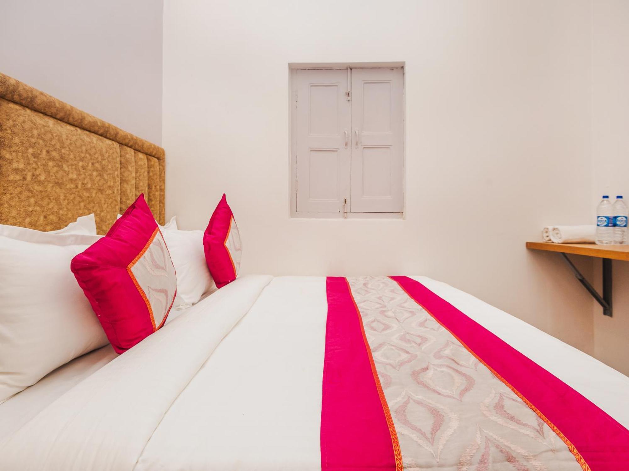 New Dormitory Afra Мумбаї Екстер'єр фото