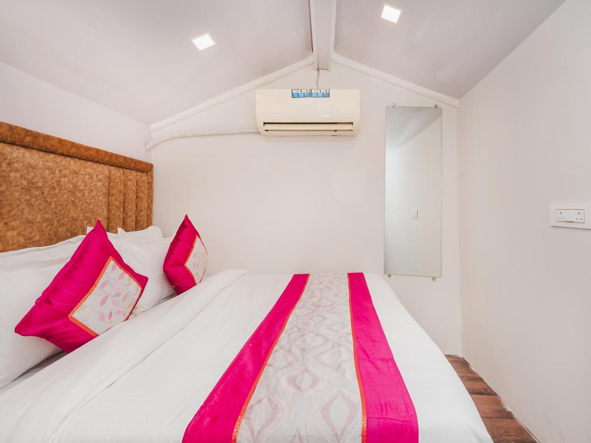 New Dormitory Afra Мумбаї Екстер'єр фото