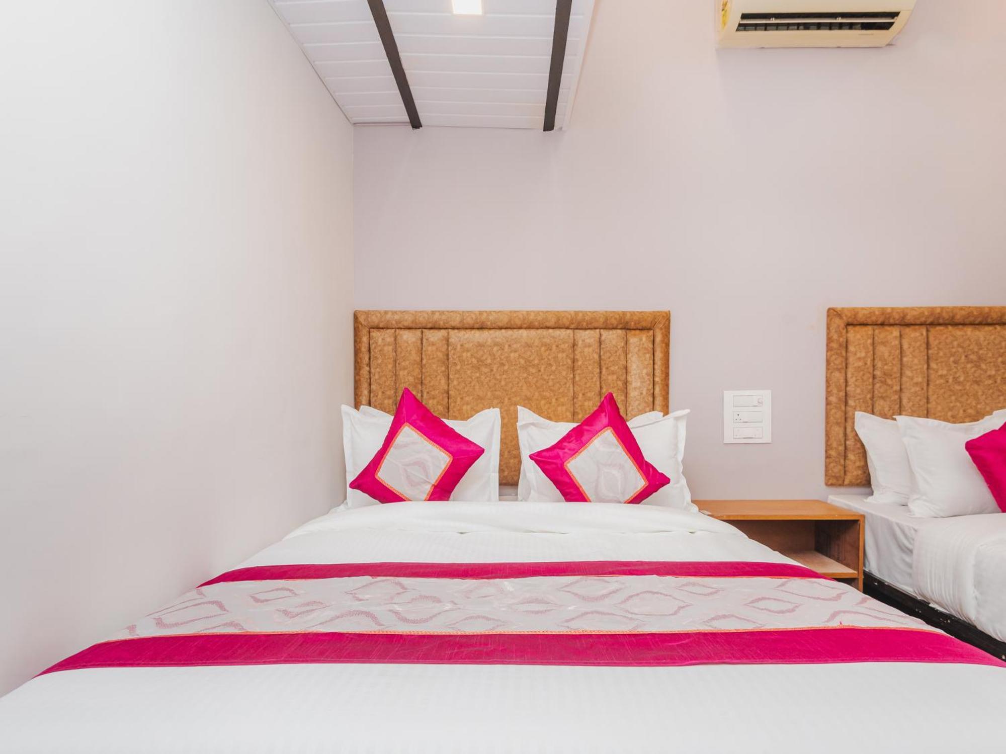 New Dormitory Afra Мумбаї Екстер'єр фото
